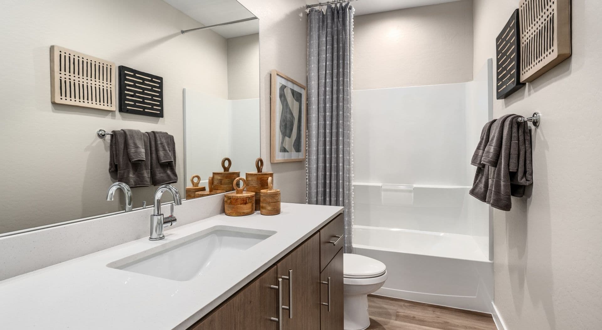 Phoenix Townhome: 4751 W Southern Ave