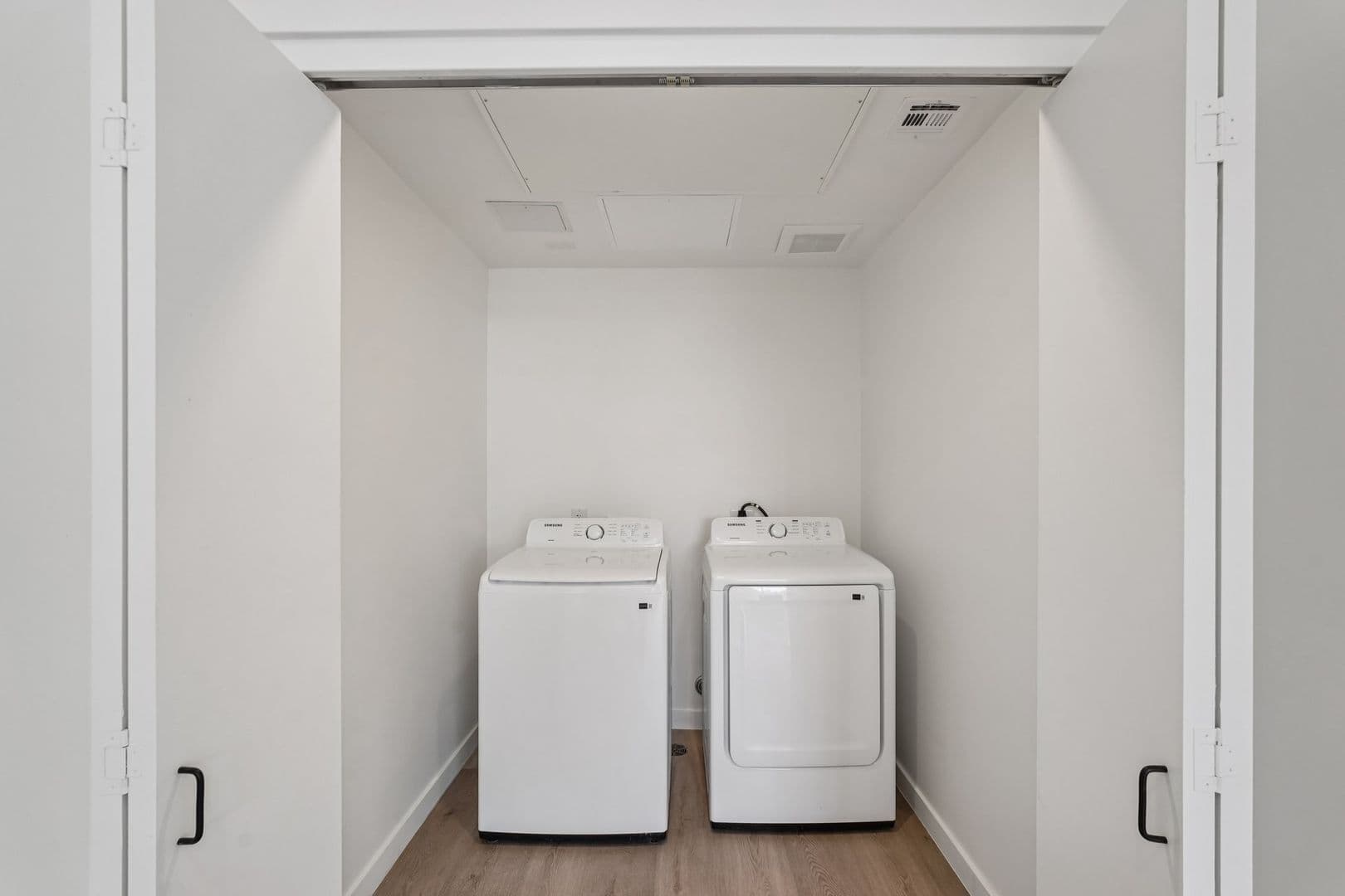 Phoenix Apartment: 1030 North 1st Street