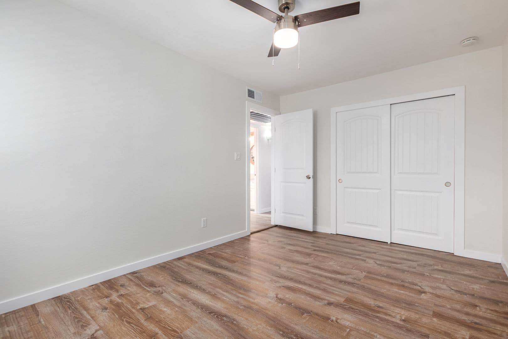 Scottsdale, Apartment: 7602 E Polk St