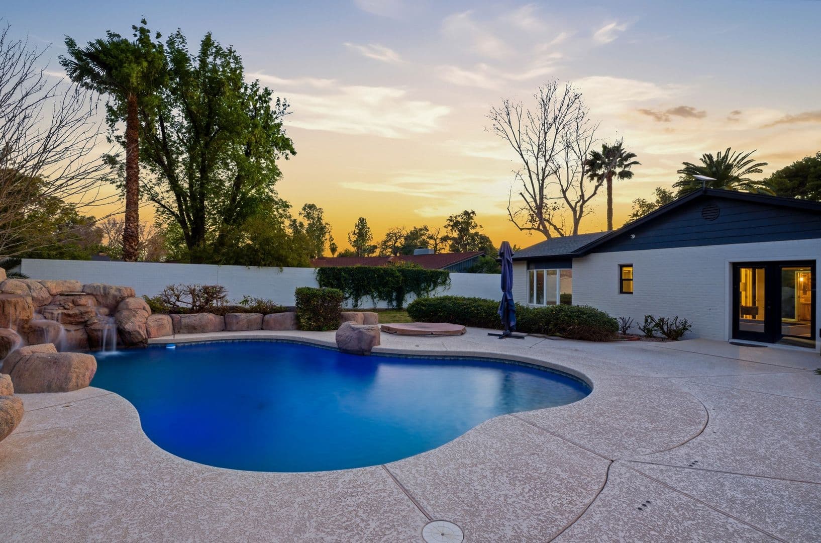 Phoenix House: 2939 North Manor Drive