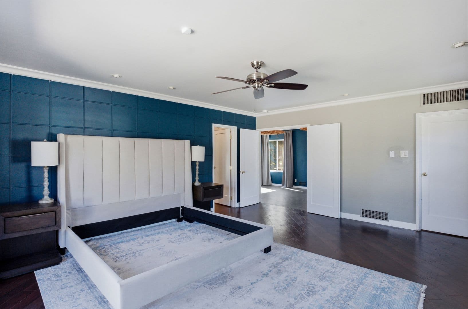 Phoenix House: 2939 North Manor Drive