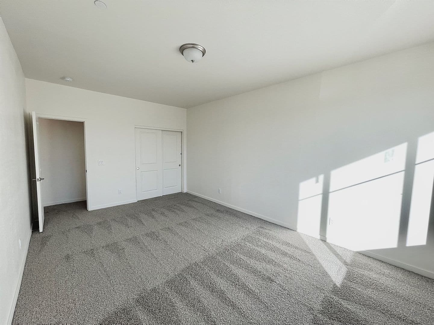 Chandler Townhome: 701 N McQueen Rd