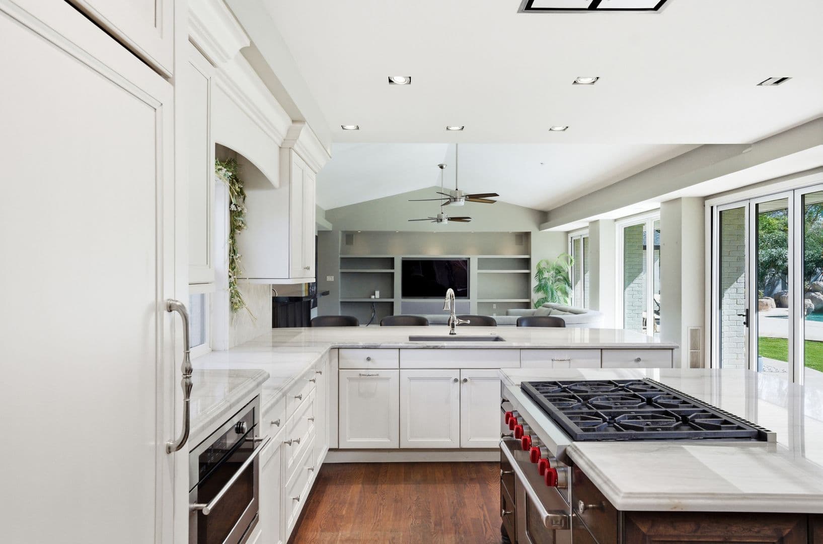 Phoenix House: 2939 North Manor Drive