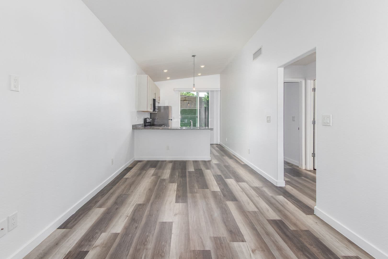 Phoenix Apartment: 4238 N 17th Street