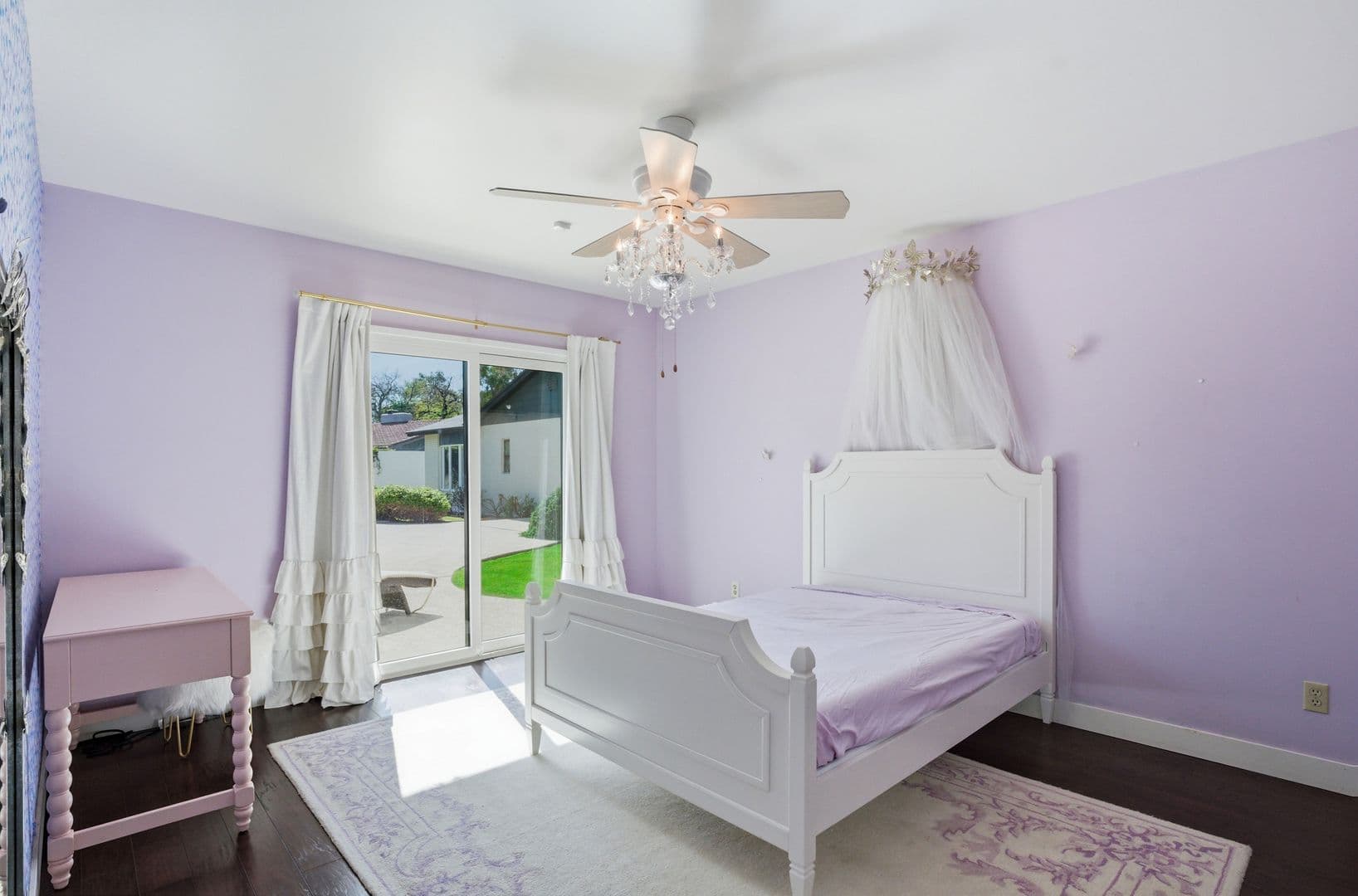 Phoenix House: 2939 North Manor Drive