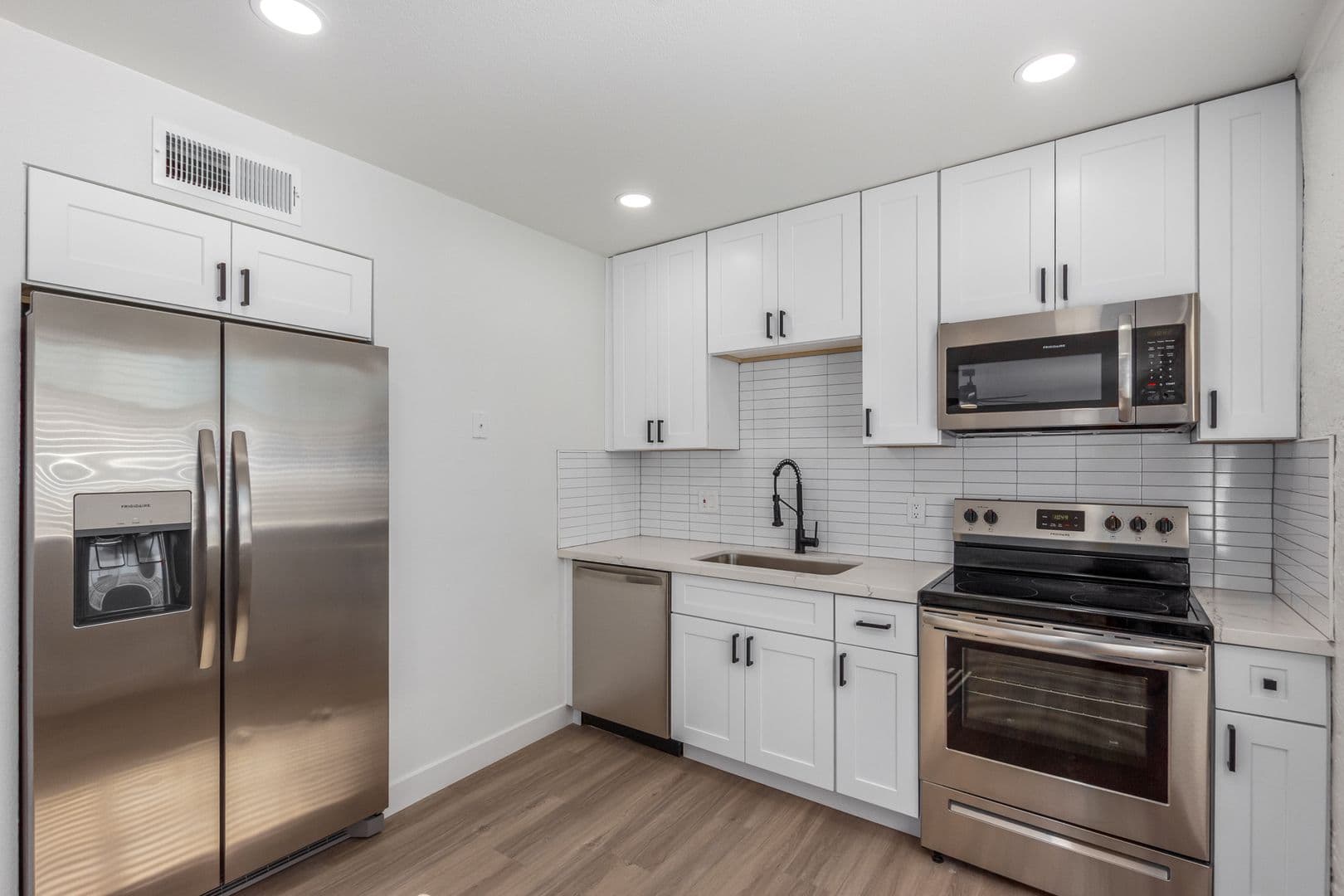 Phoenix Apartment: 4410 N 14th Street