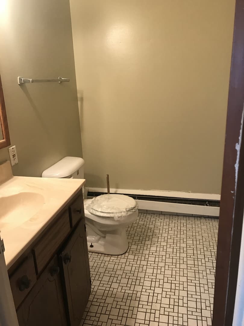Saint Paul Apartment: 550 Concord St - 1
