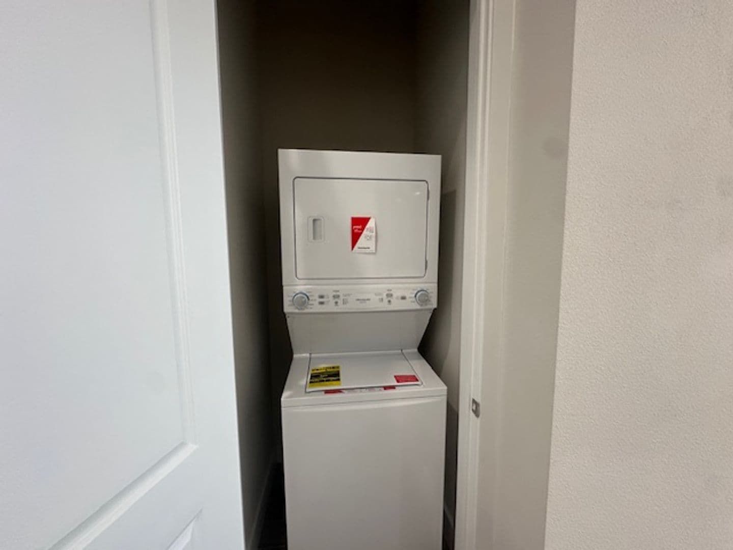 Montgomery Apartment: 900 New Day Ave