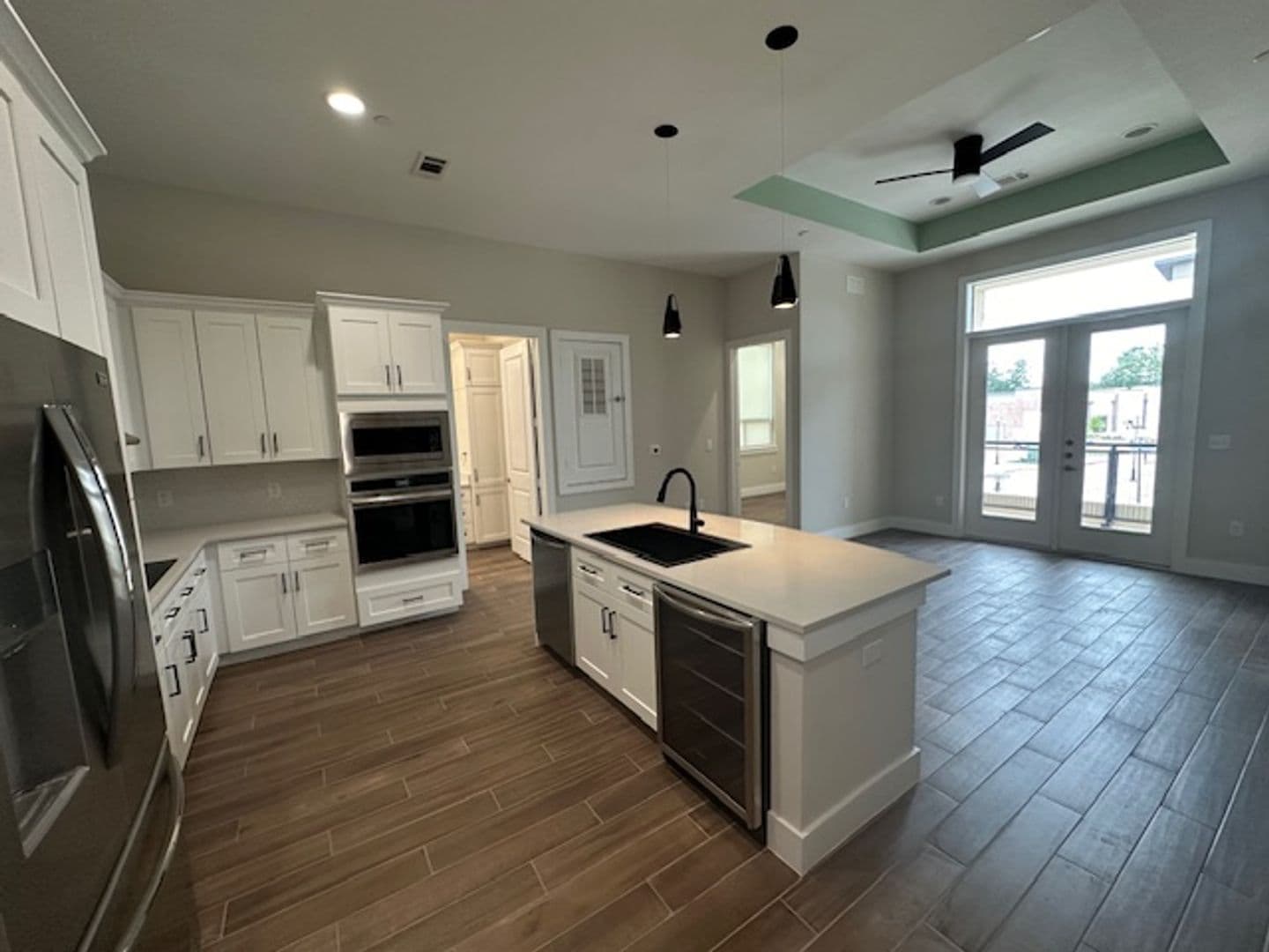 Montgomery Apartment: 900 New Day Ave