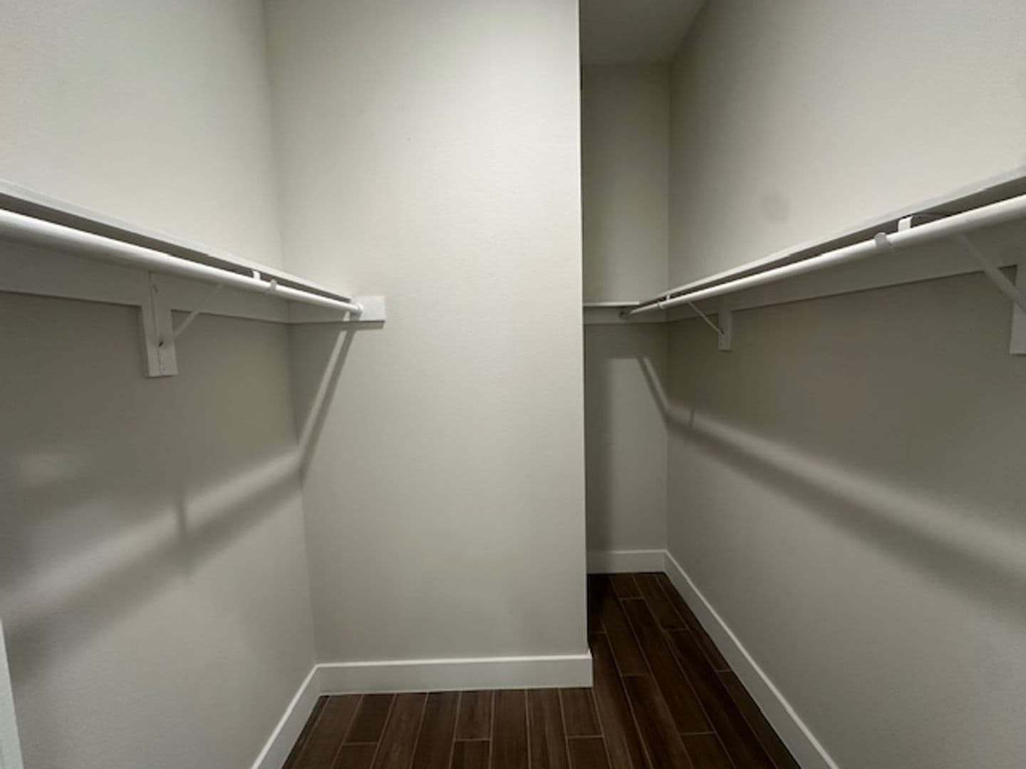 Montgomery Apartment: 900 New Day Ave