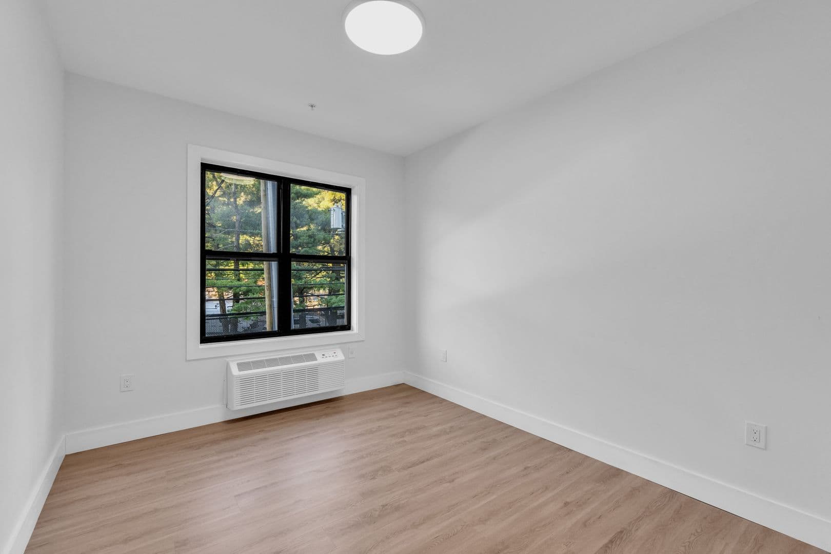 Paterson Apartment: 265-269 Marshall St