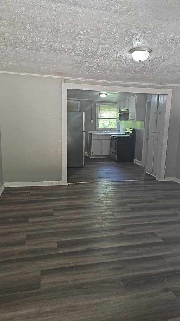 Fayetteville Apartment: 2206 Roosevelt Dr