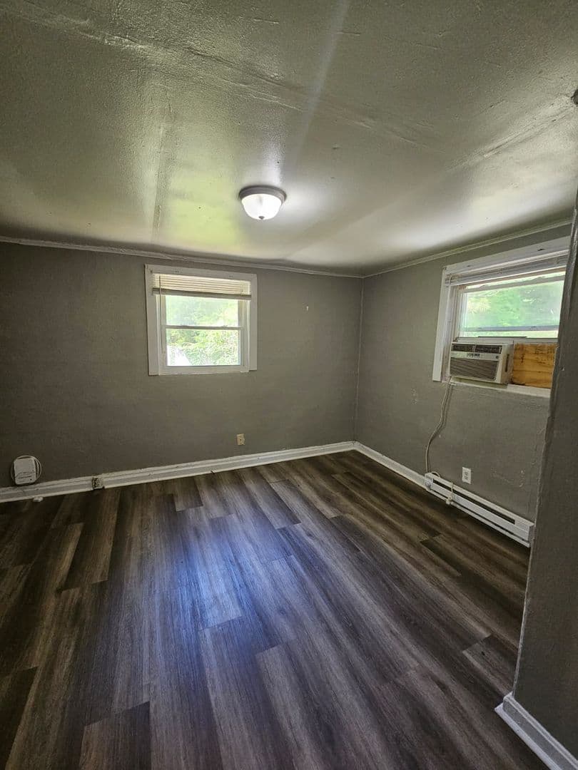Fayetteville Apartment: 2206 Roosevelt Dr