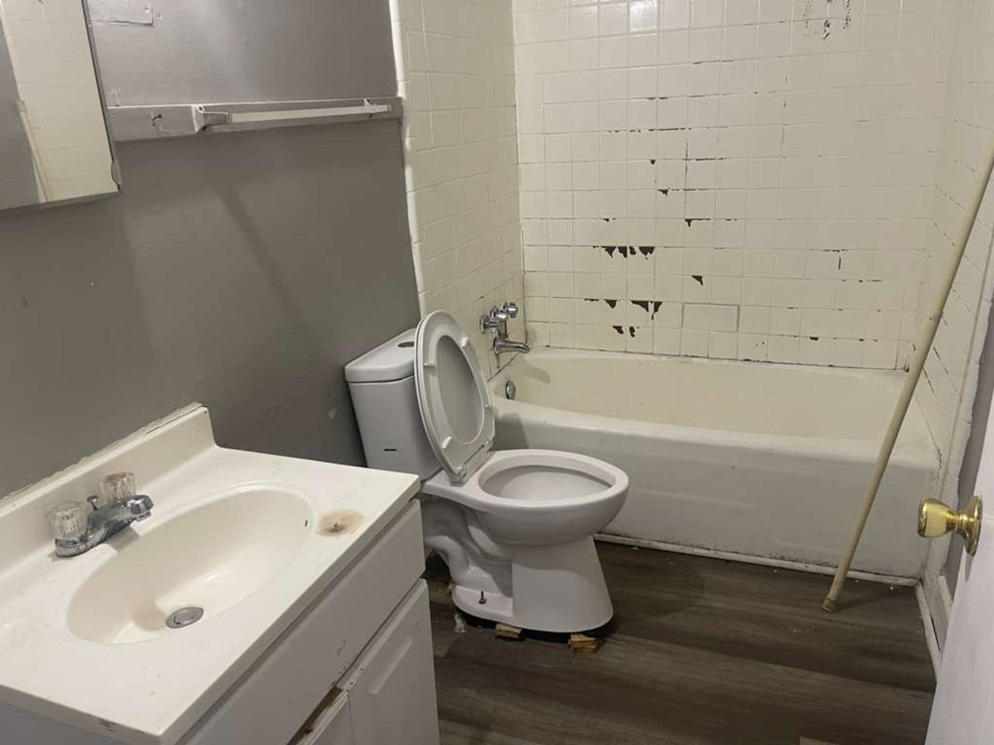 Fayetteville Apartment: 1514 Murchison Rd.