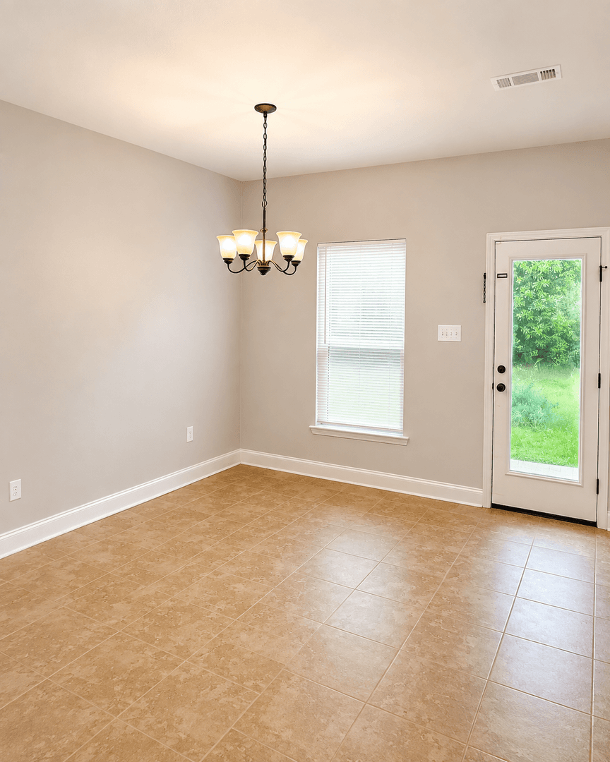 D'Ilberville House: 13870 Maddie Cir