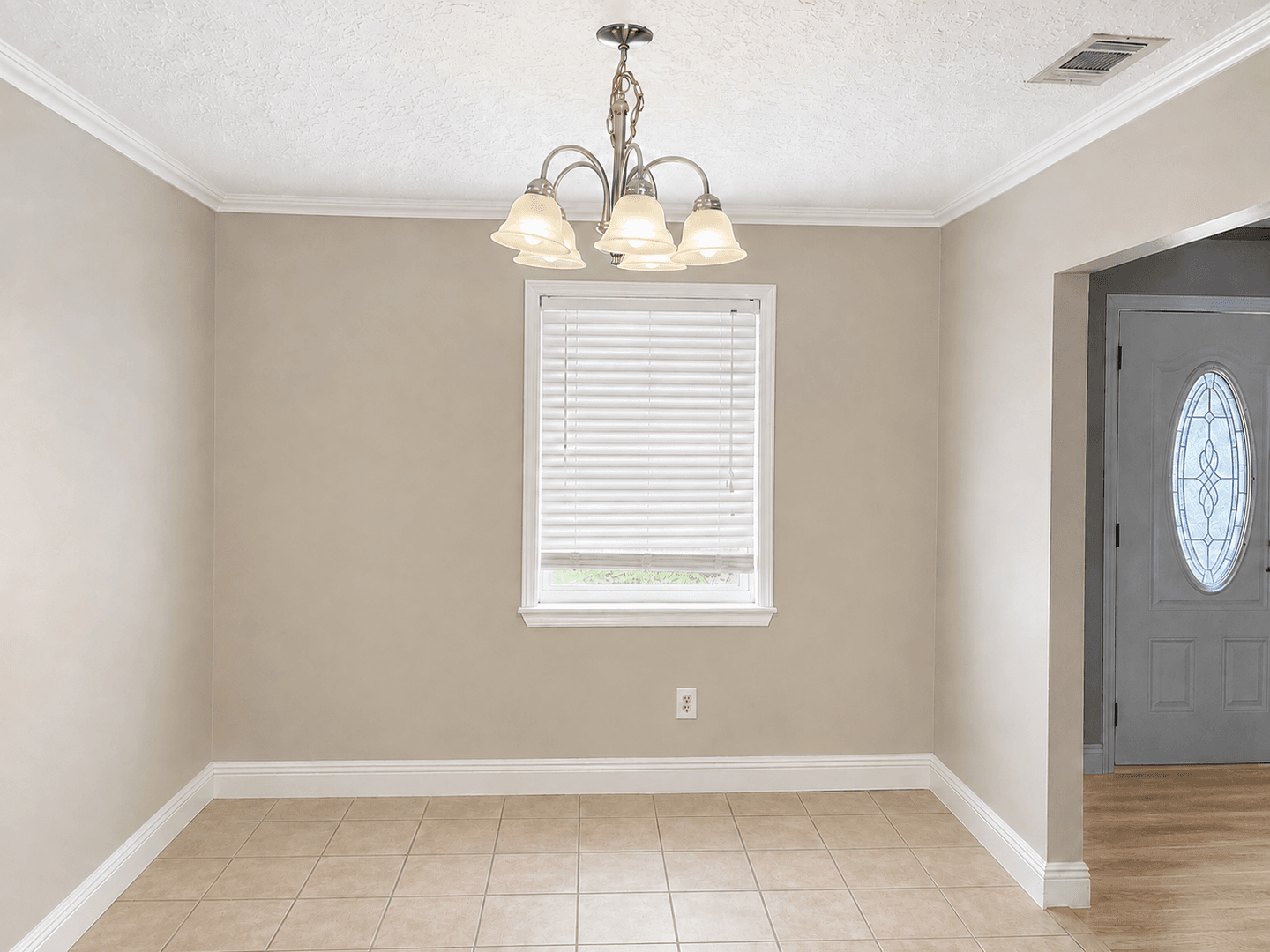 Gulfport House: 402 Darby St.