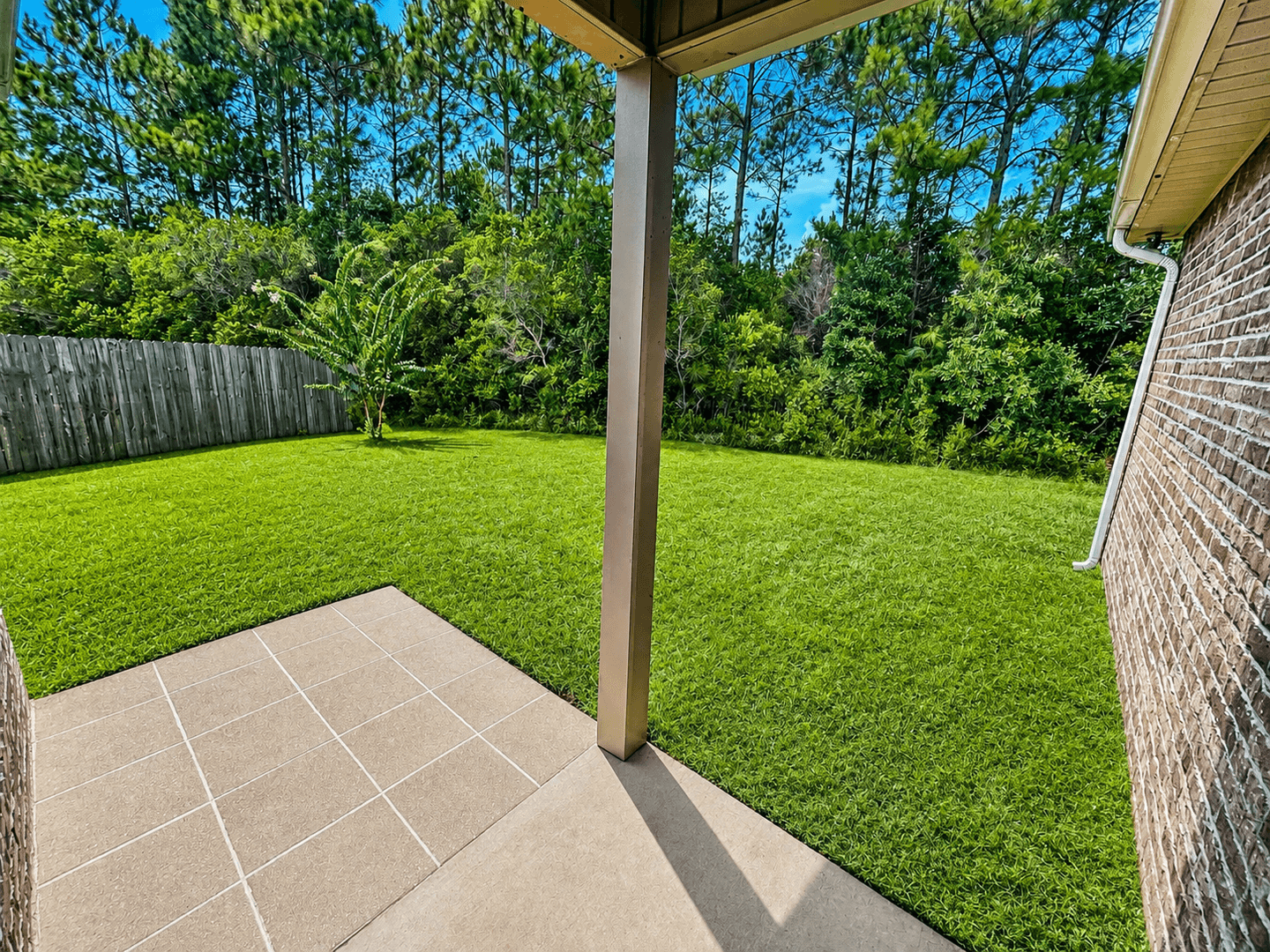 D'Ilberville House: 13870 Maddie Cir