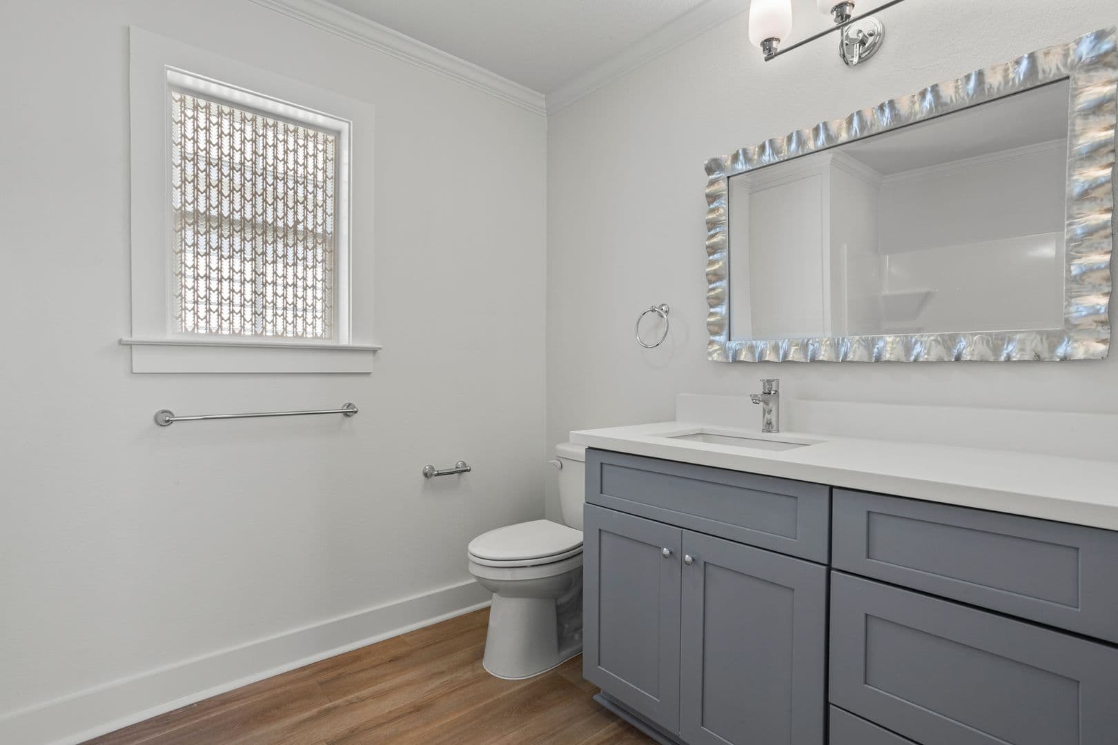 Pascagoula Apartment: 303 Delmas Ave
