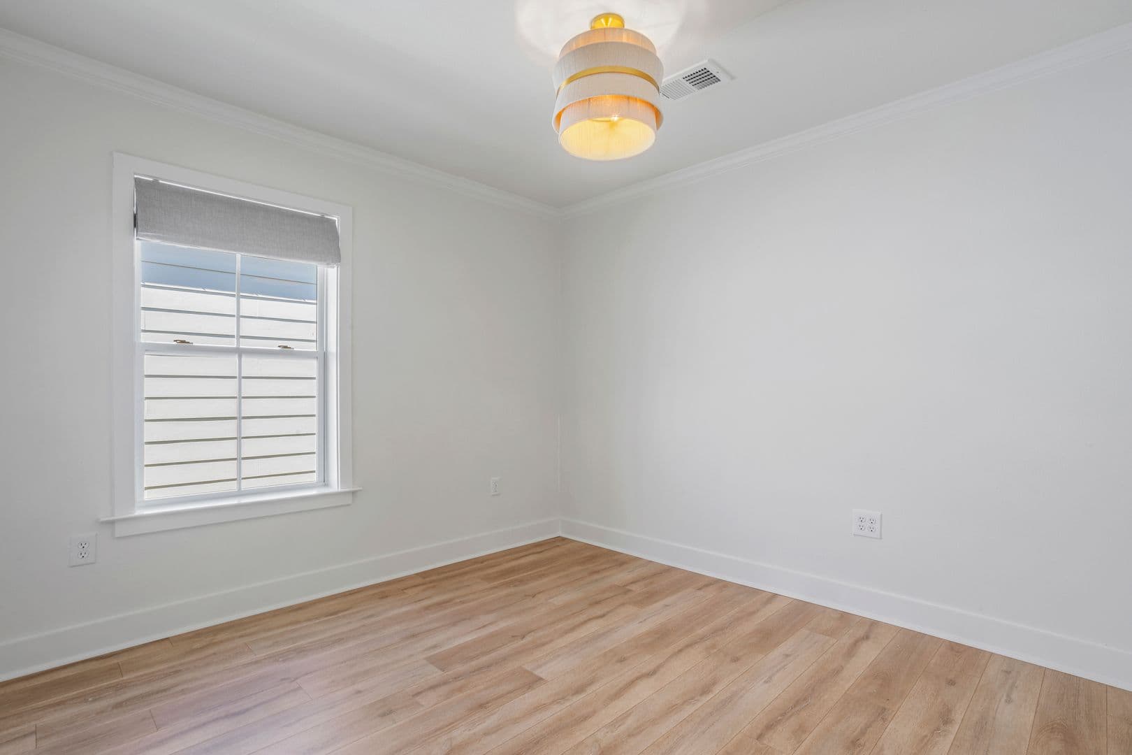Pascagoula Apartment: 303 Delmas Ave