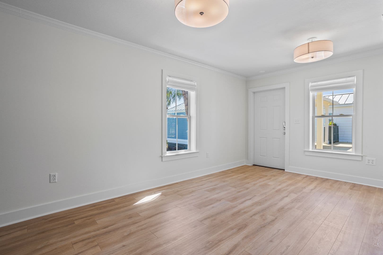Pascagoula Apartment: 303 Delmas Ave