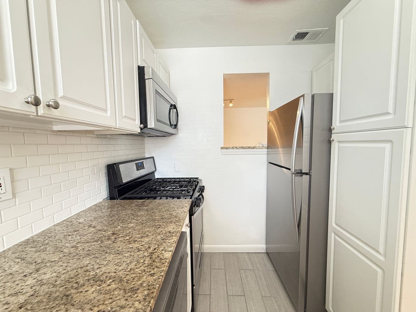 Austin Apartment: 1710 Enfield Rd