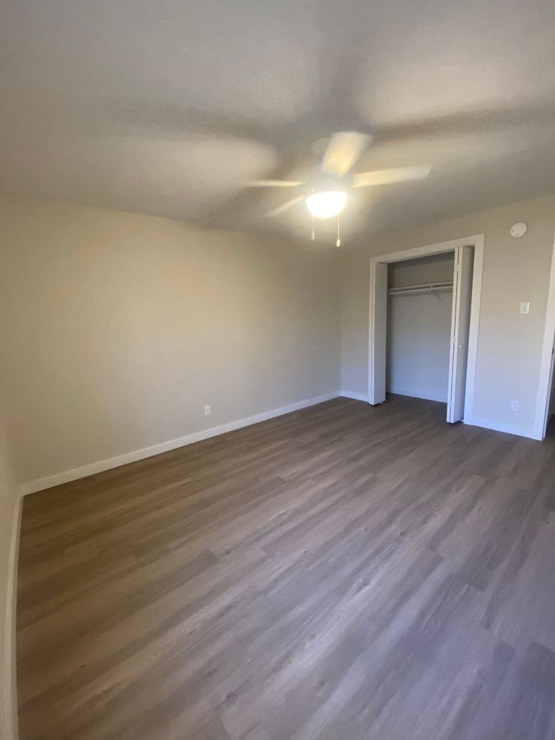 Austin Apartment: 2207 Lawnmont Ave