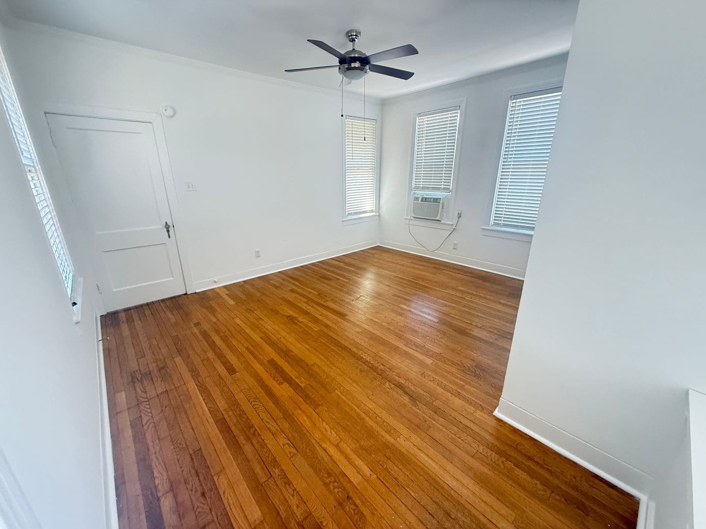 Austin Apartment: 1708 Enfield Rd
