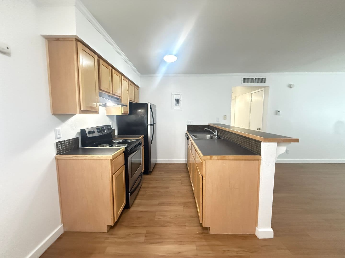 Austin Apartment: 1515 Palma Plaza
