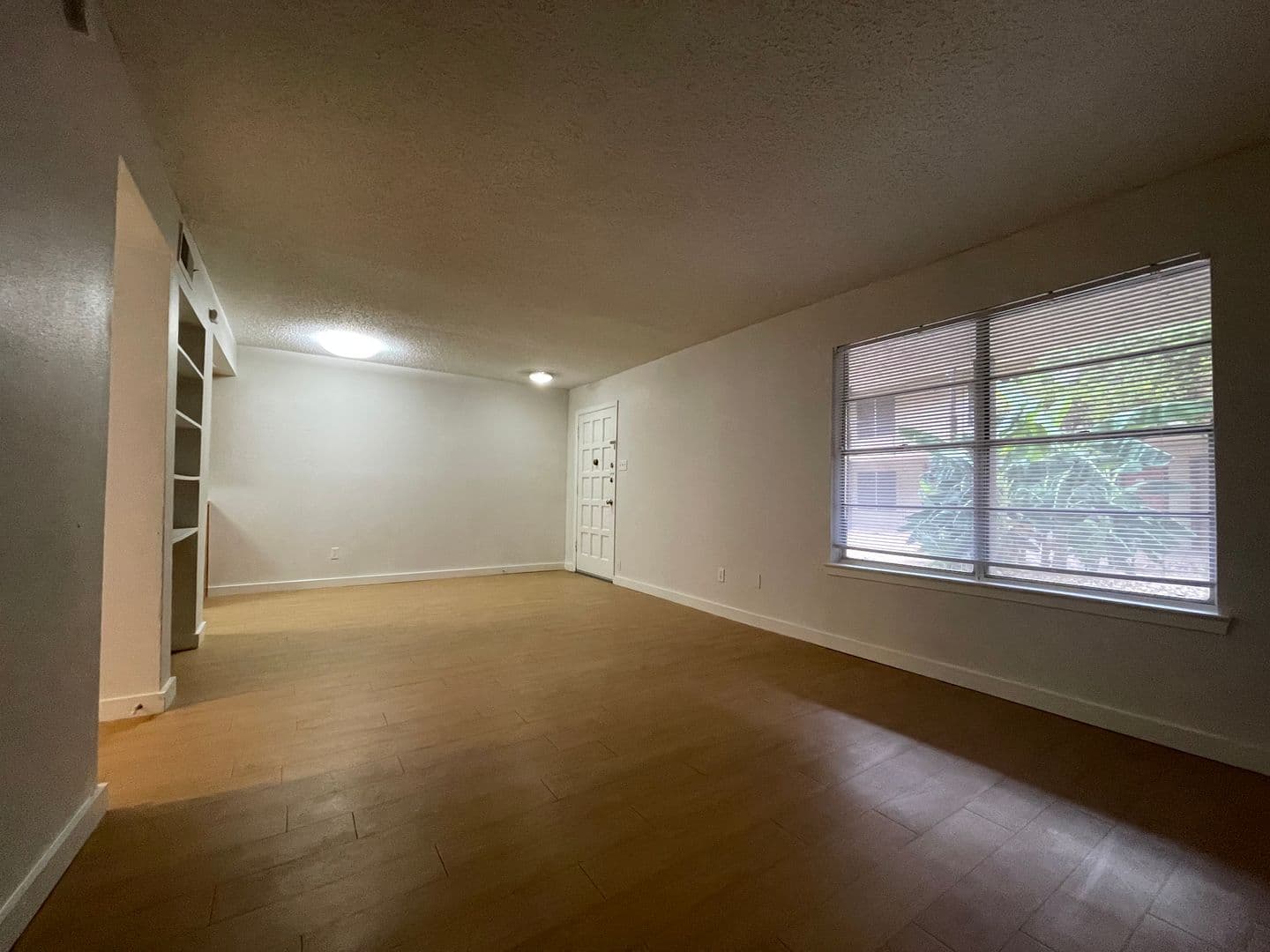 Austin Apartment: 2200 W North Loop Blvd
