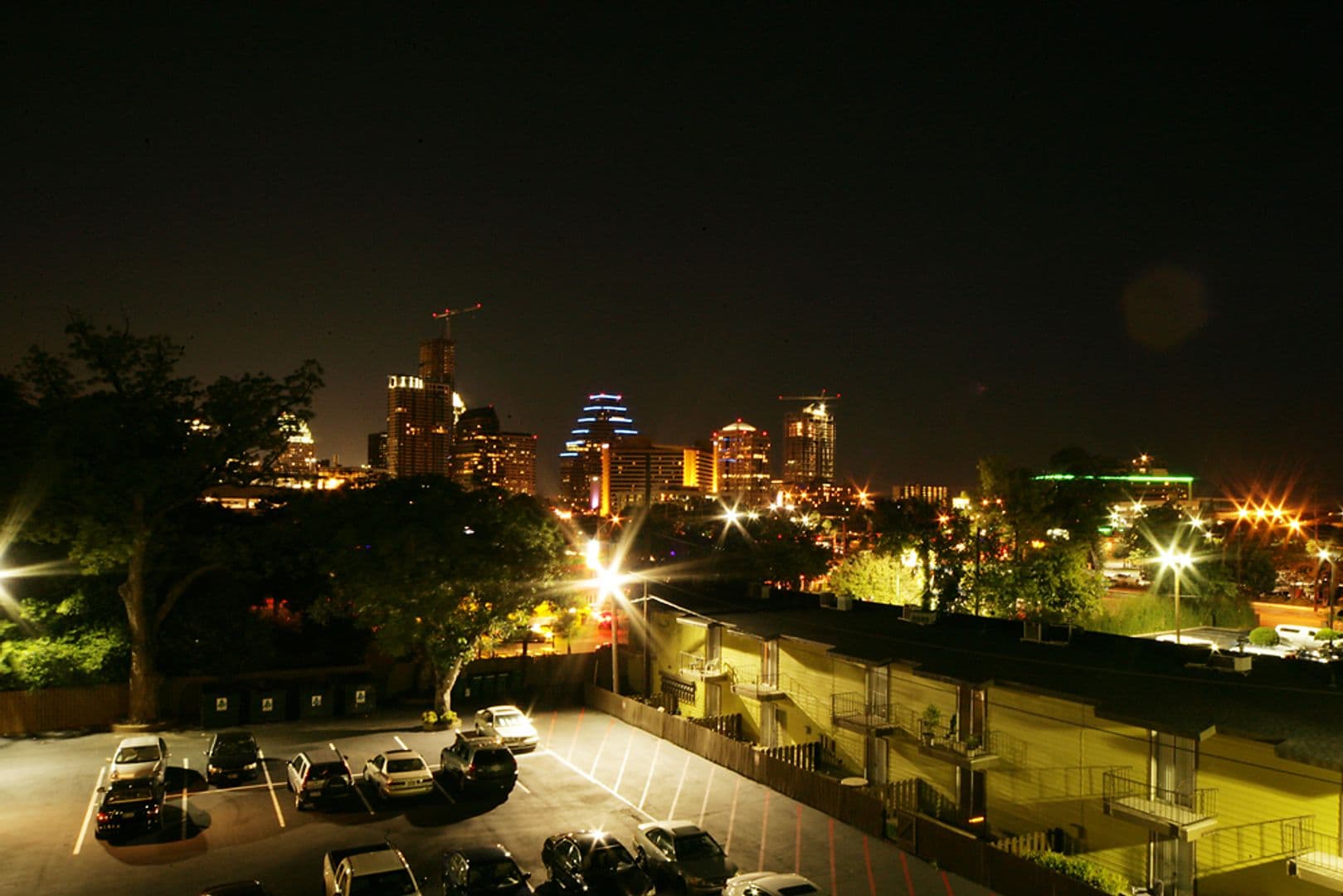 Austin Apartment: 600 S 1st St