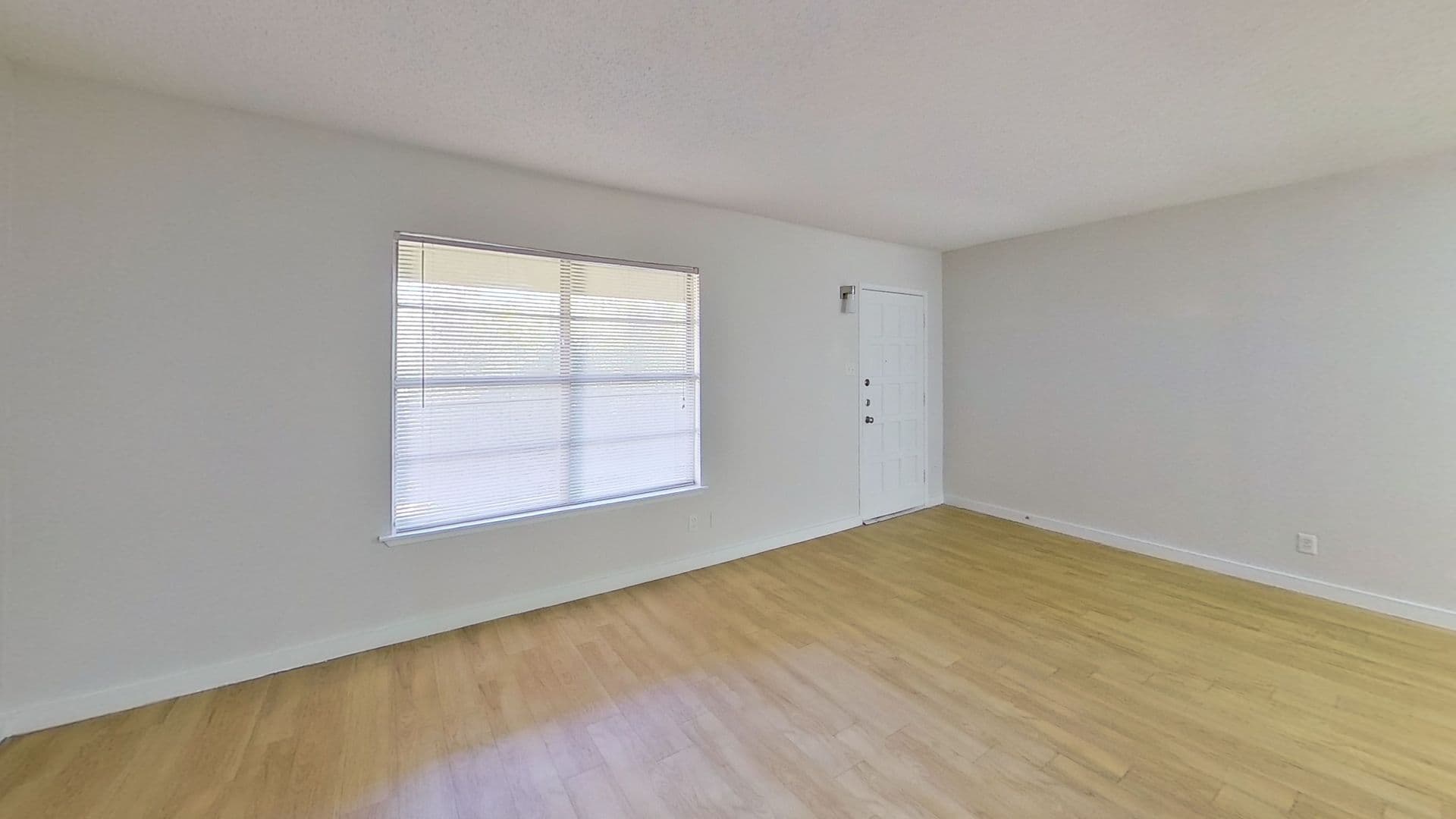 Austin Apartment: 2207 Lawnmont Ave