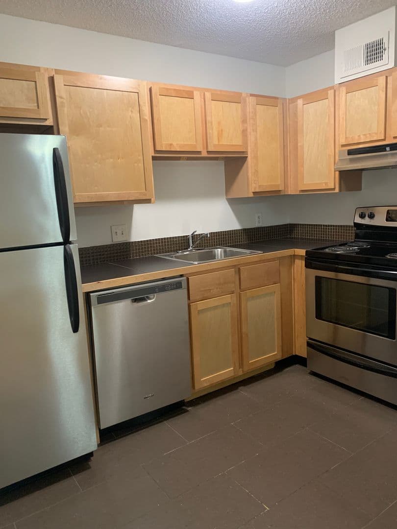 Austin Apartment: 2202 Enfield Rd