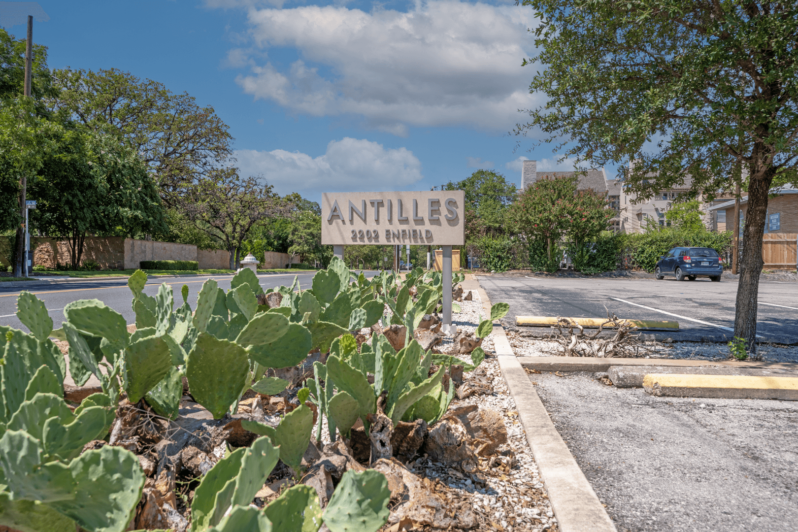 Austin Apartment: 2202 Enfield Rd