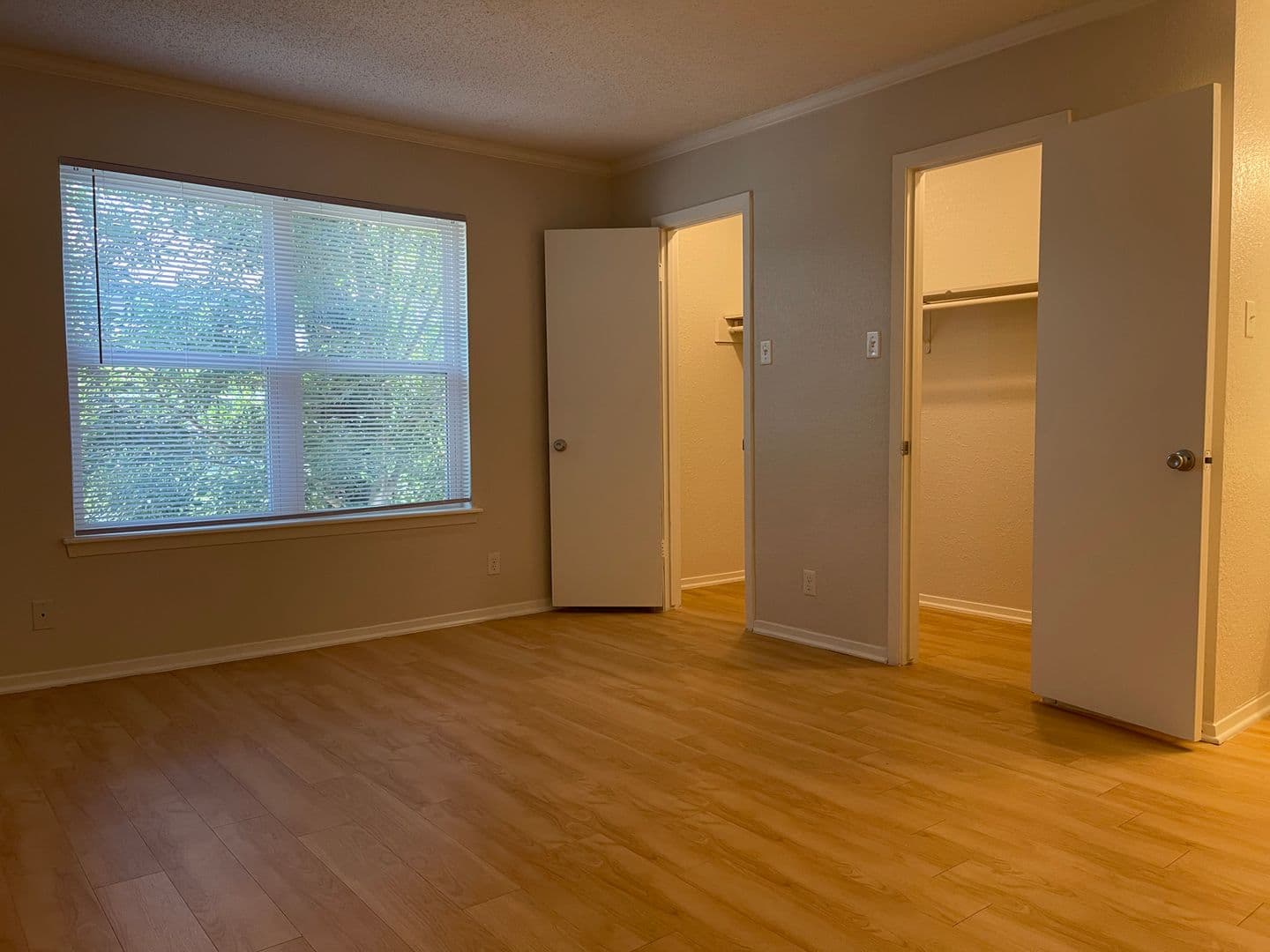 Austin Apartment: 2601 Penny Ln
