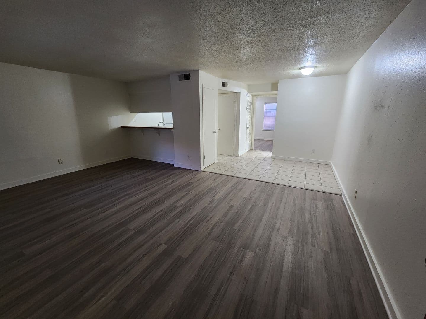 Austin Apartment: 2207 Lawnmont Ave