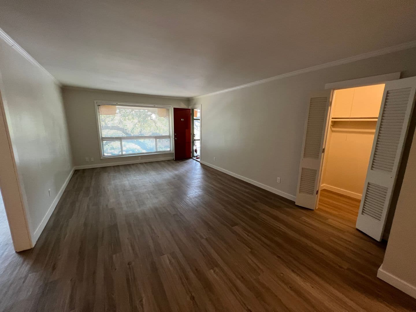 Austin Apartment: 1401 Enfield Rd