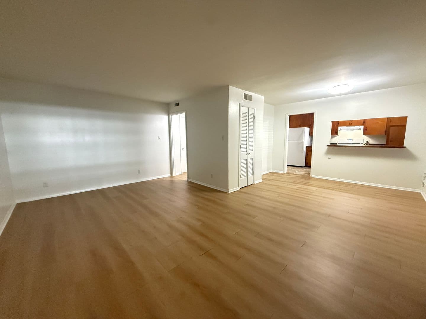 Austin Apartment: 1401 Enfield Rd