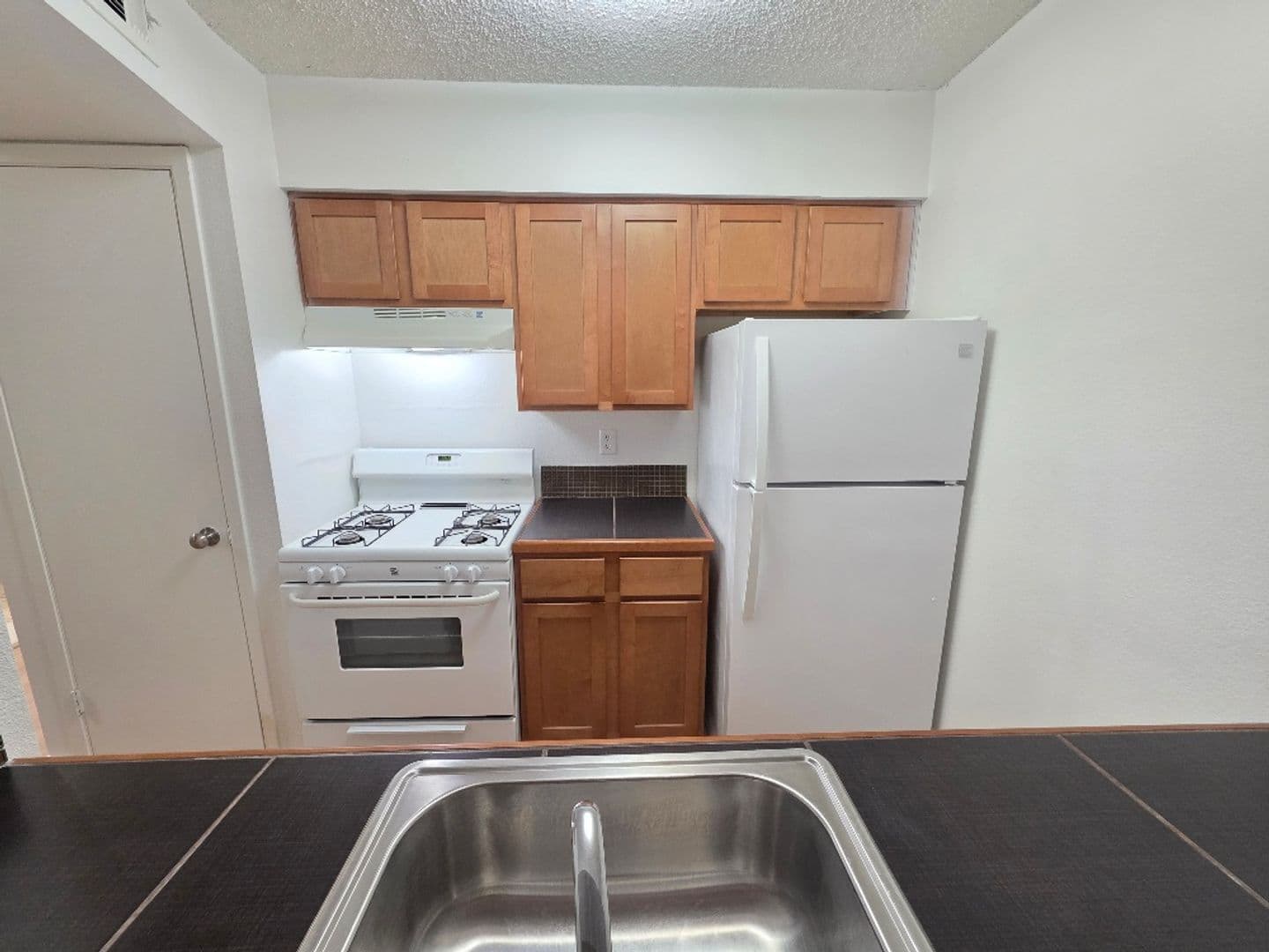 Austin Apartment: 2207 Lawnmont Ave