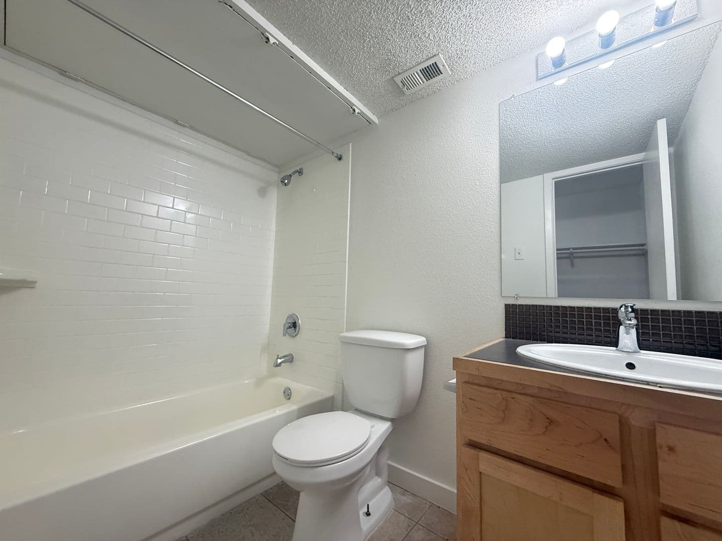 Austin Apartment: 1515 Palma Plaza