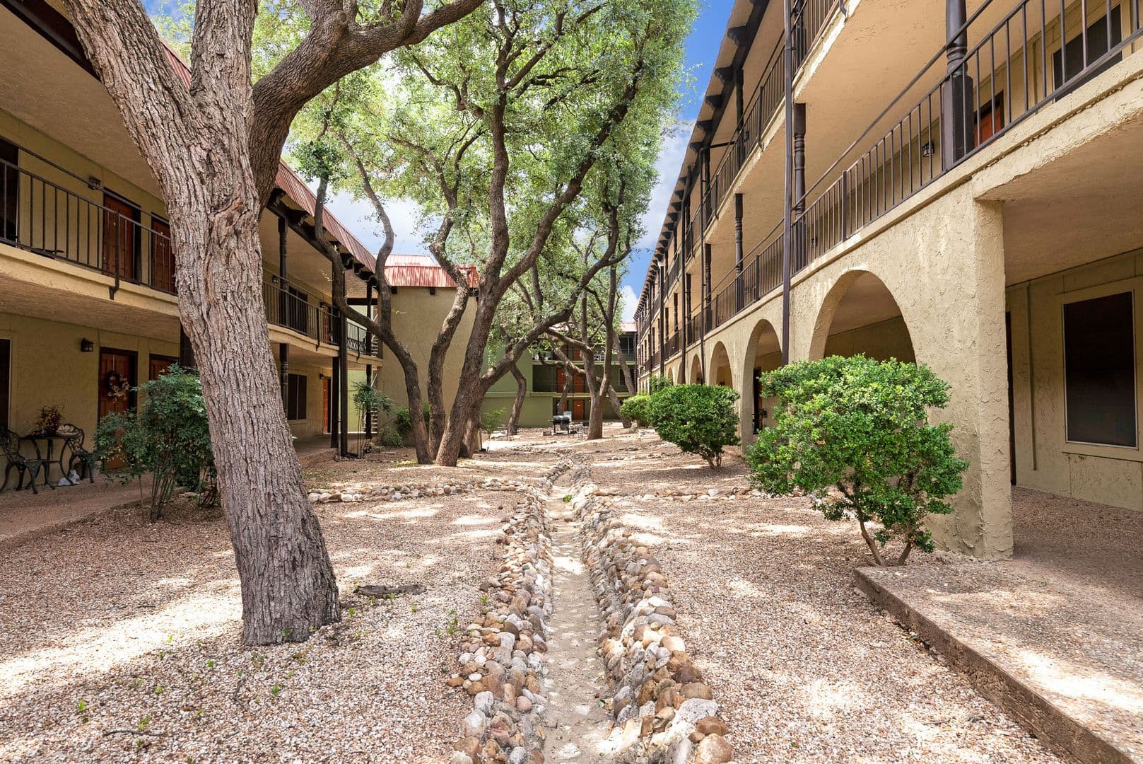 Austin Apartment: 2207 Lawnmont Ave