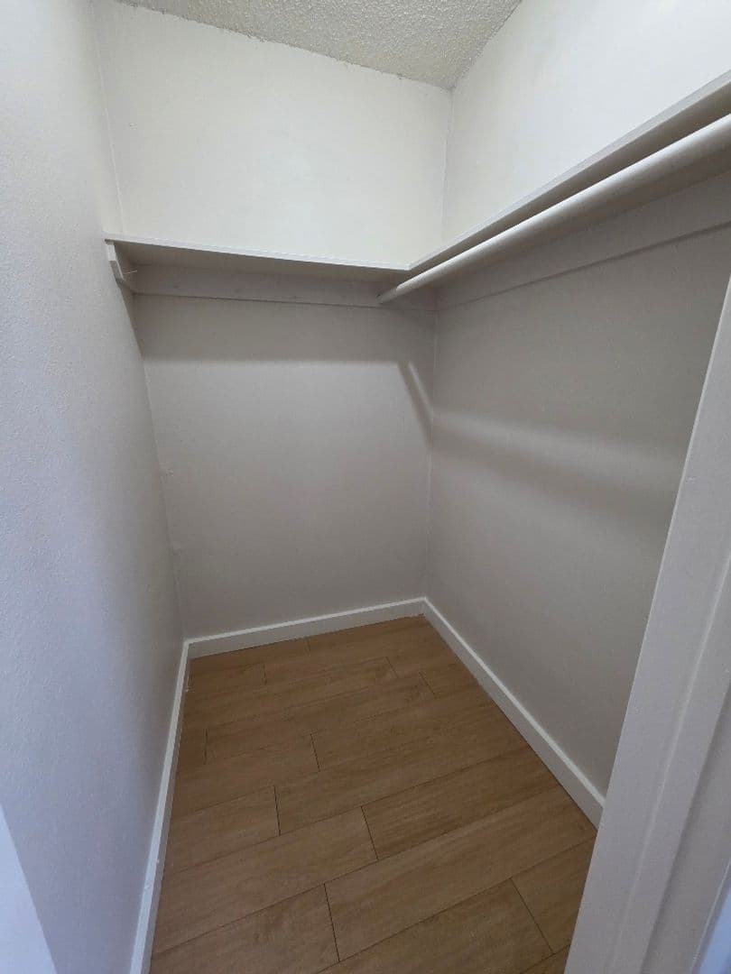 Austin Apartment: 2207 Lawnmont Ave