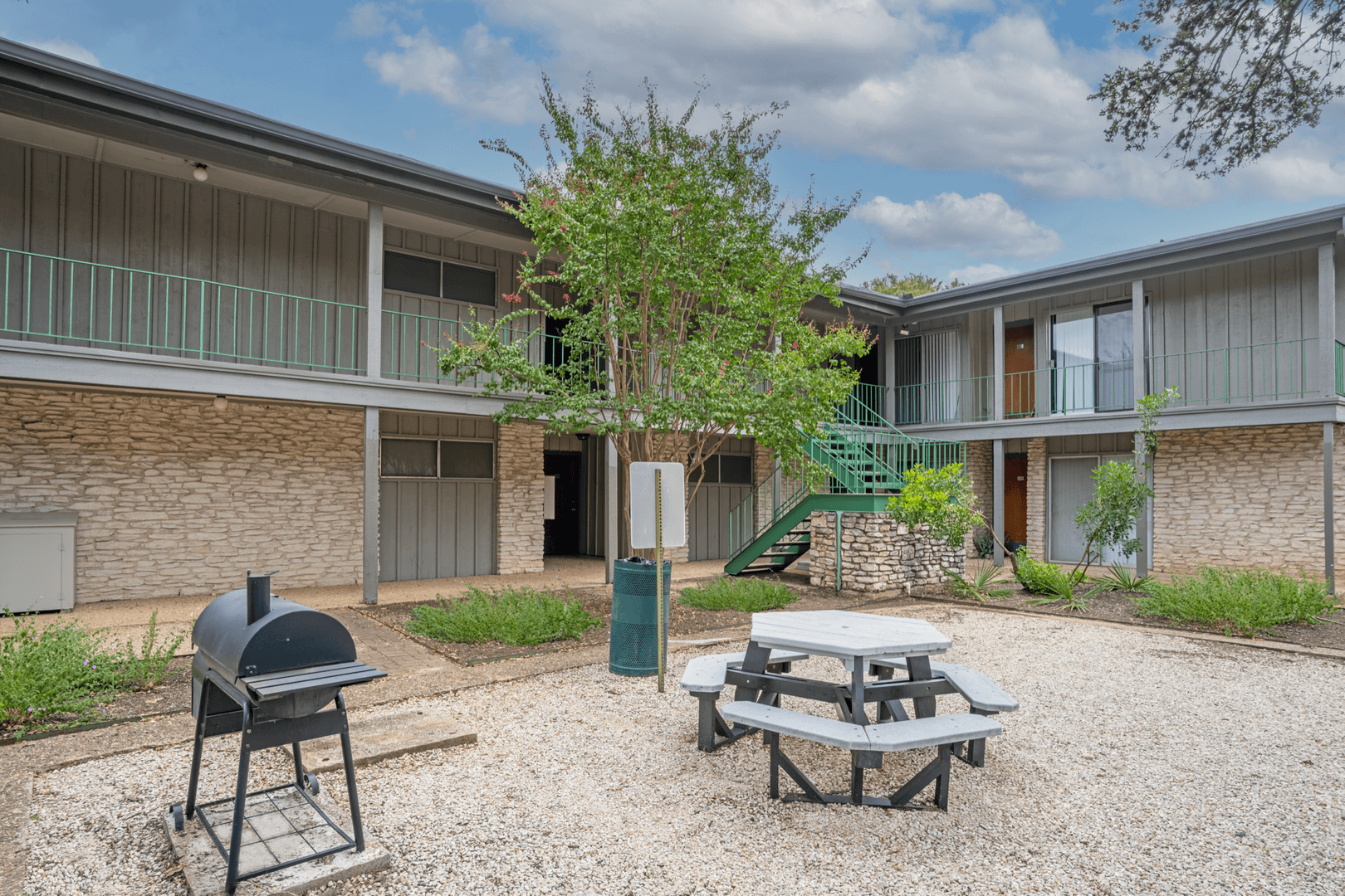 Austin Apartment: 3106 Speedway