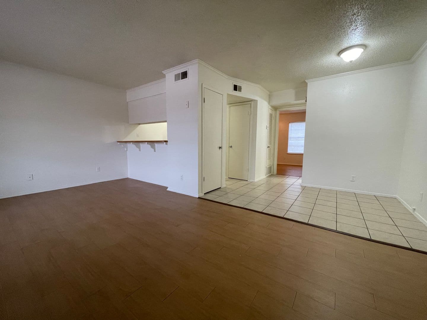 Austin Apartment: 2207 Lawnmont Ave