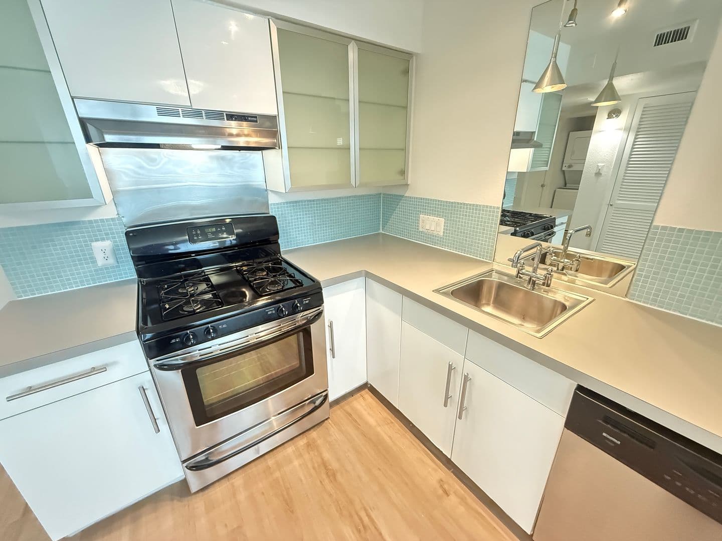 Austin Apartment: 3001 Medical Arts St