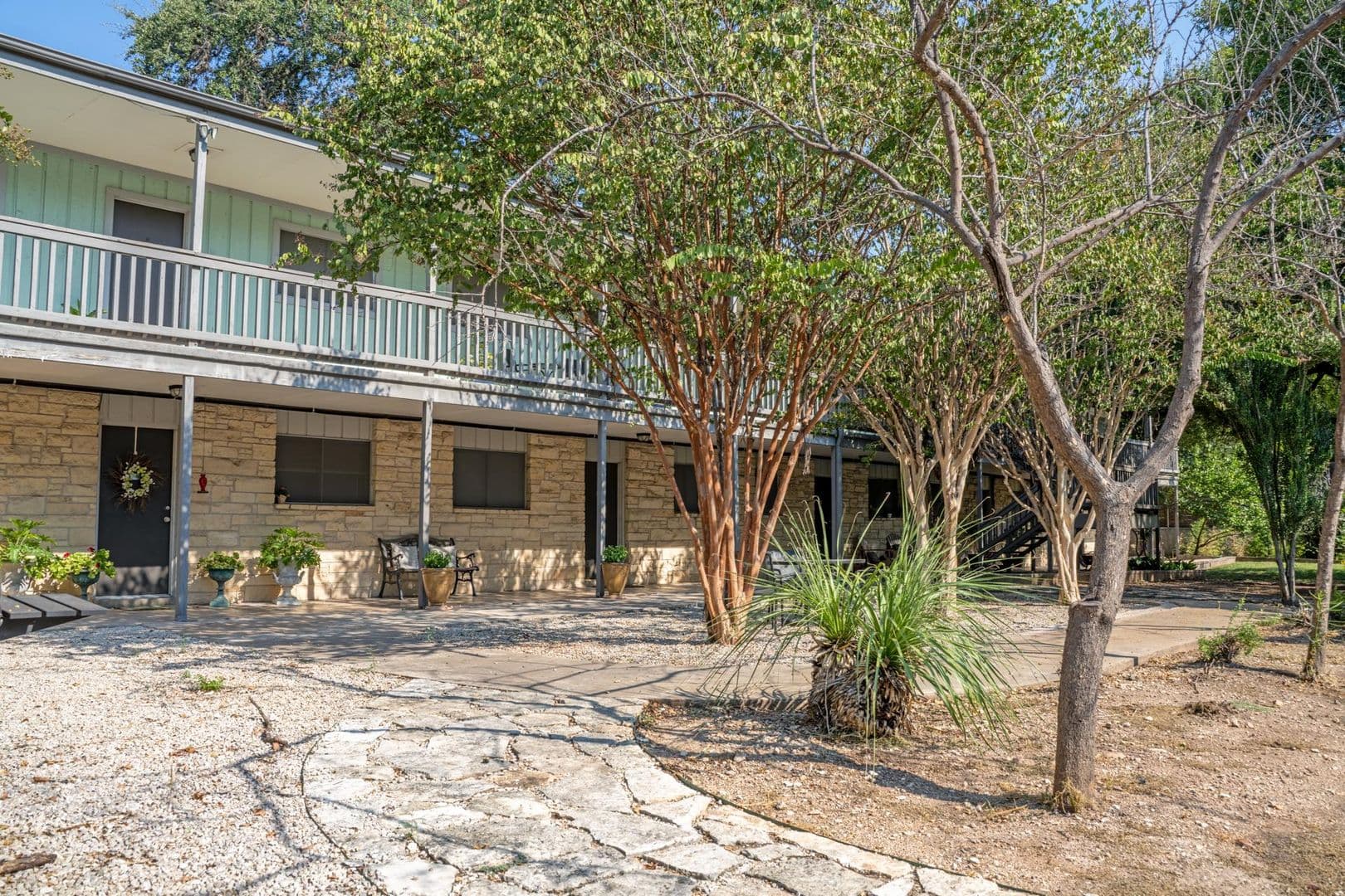 Austin Apartment: 2202 Enfield Rd