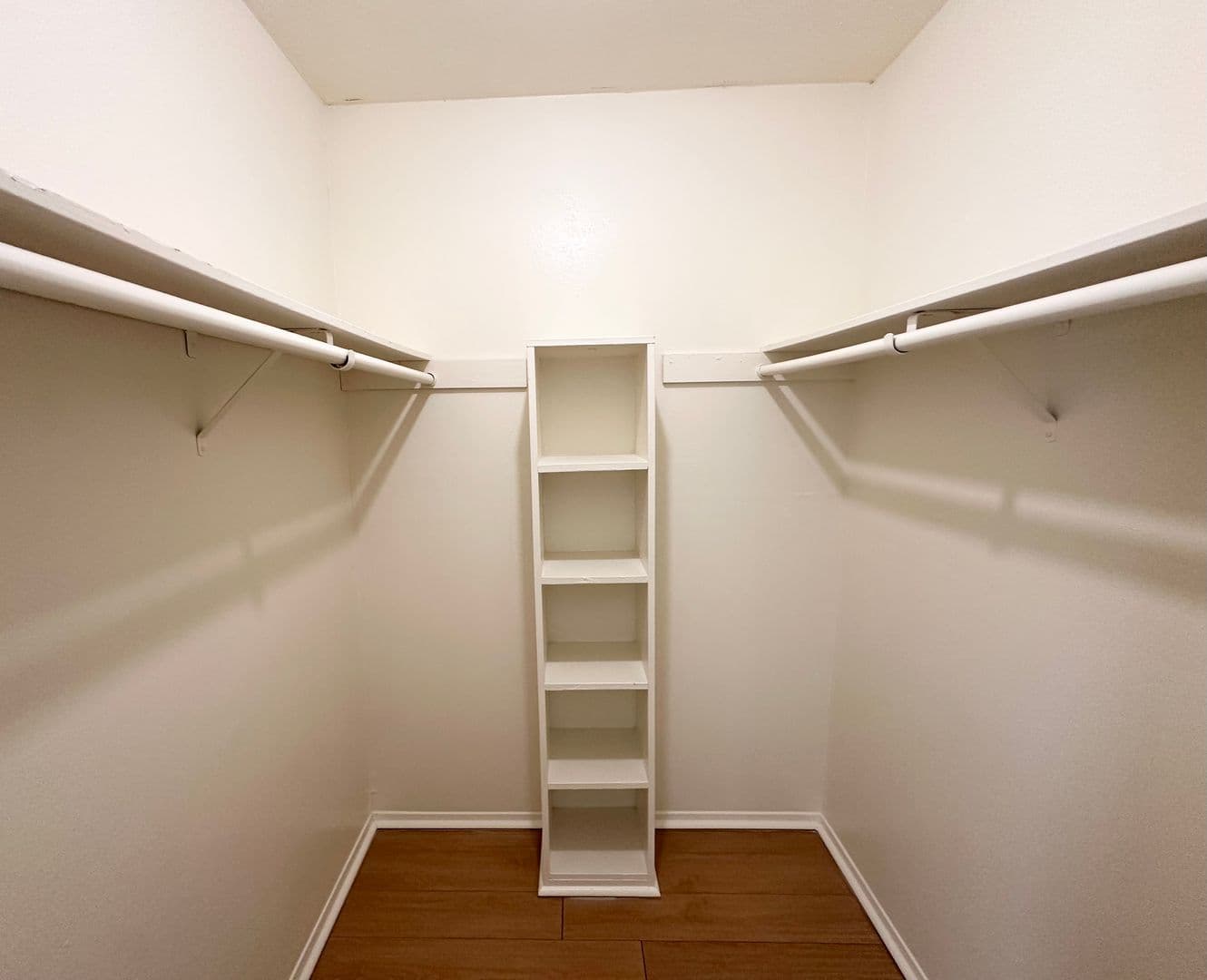 Austin Apartment: 4505 Duval St