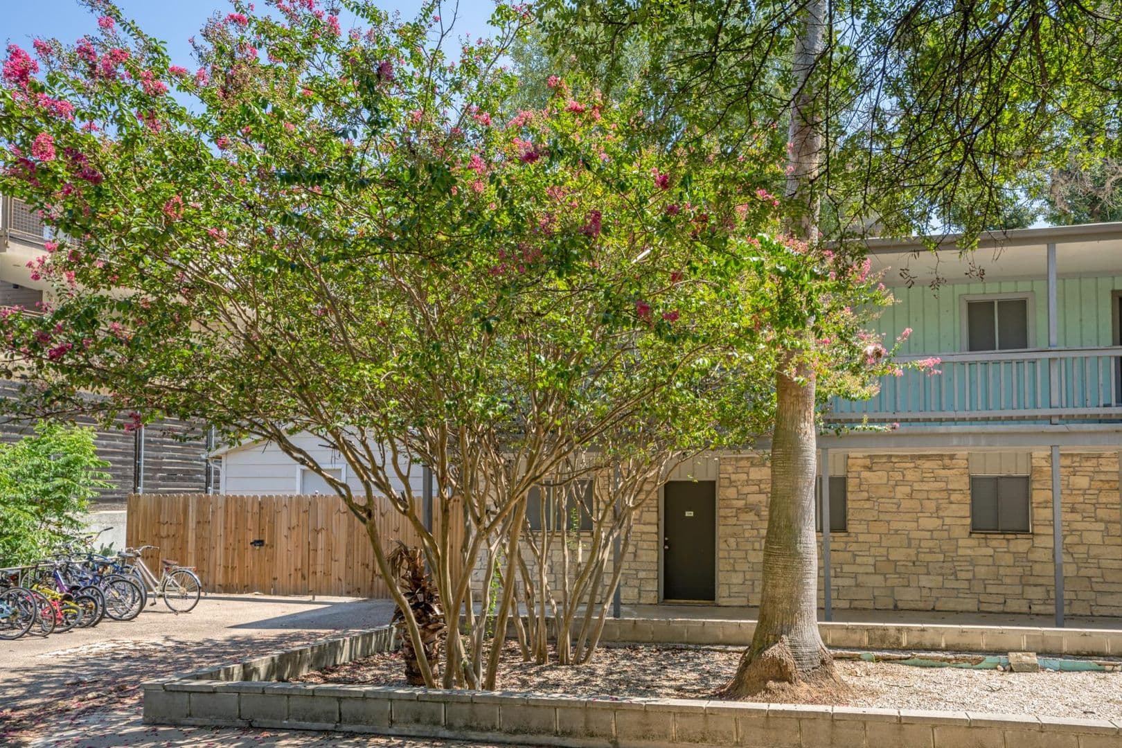 Austin Apartment: 2202 Enfield Rd