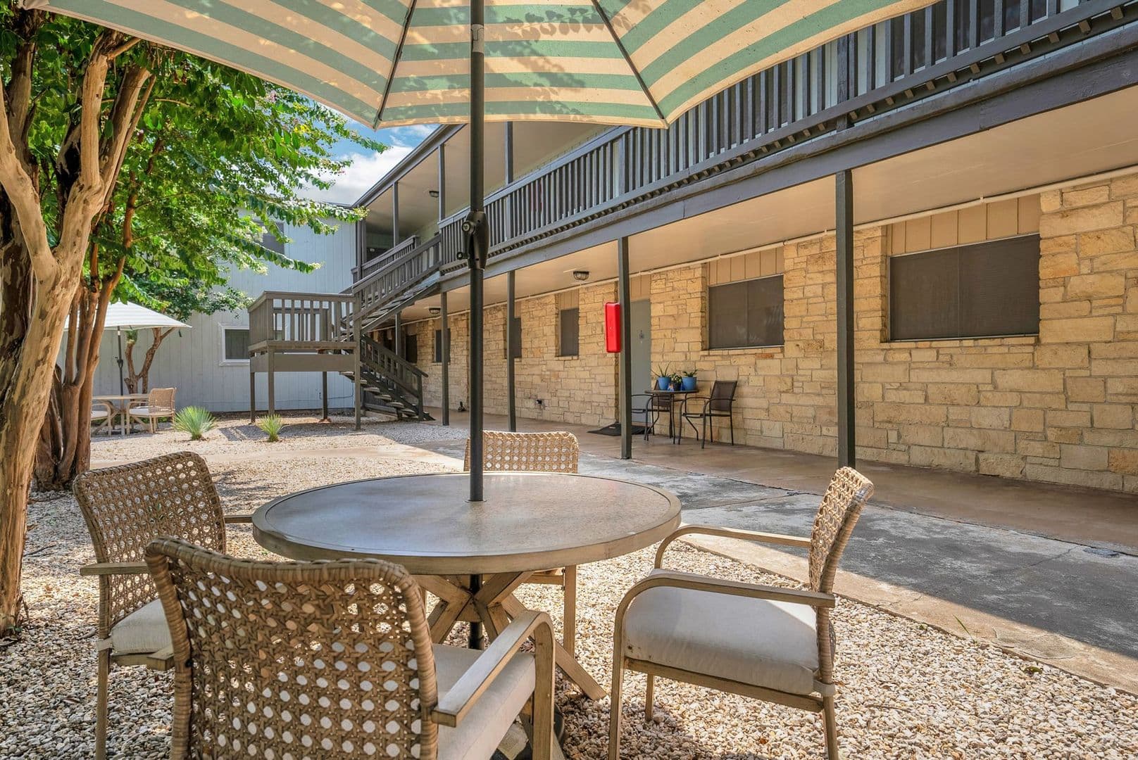 Austin Apartment: 2202 Enfield Rd