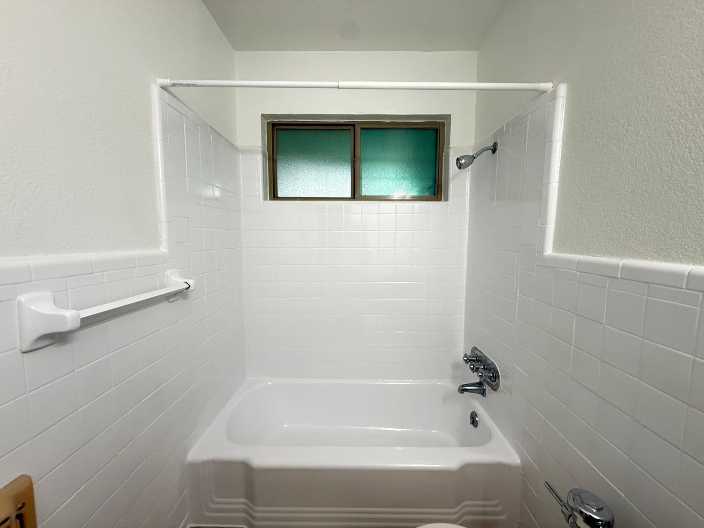 Austin Apartment: 1401 Enfield Rd