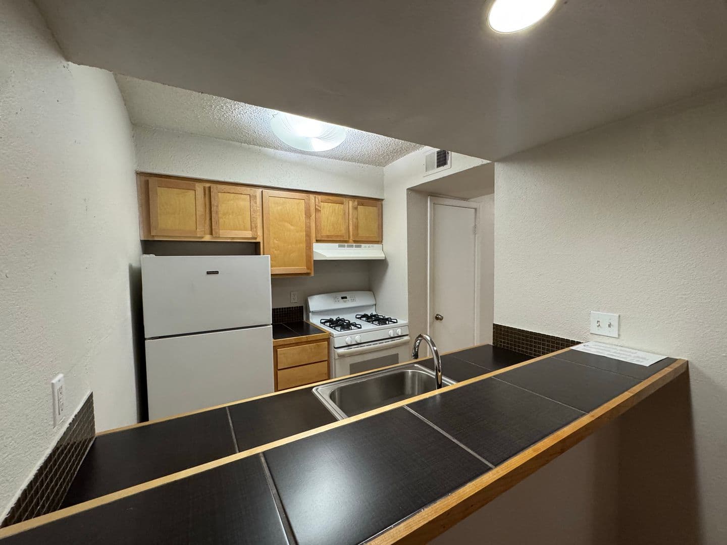 Austin Apartment: 2200 W North Loop Blvd